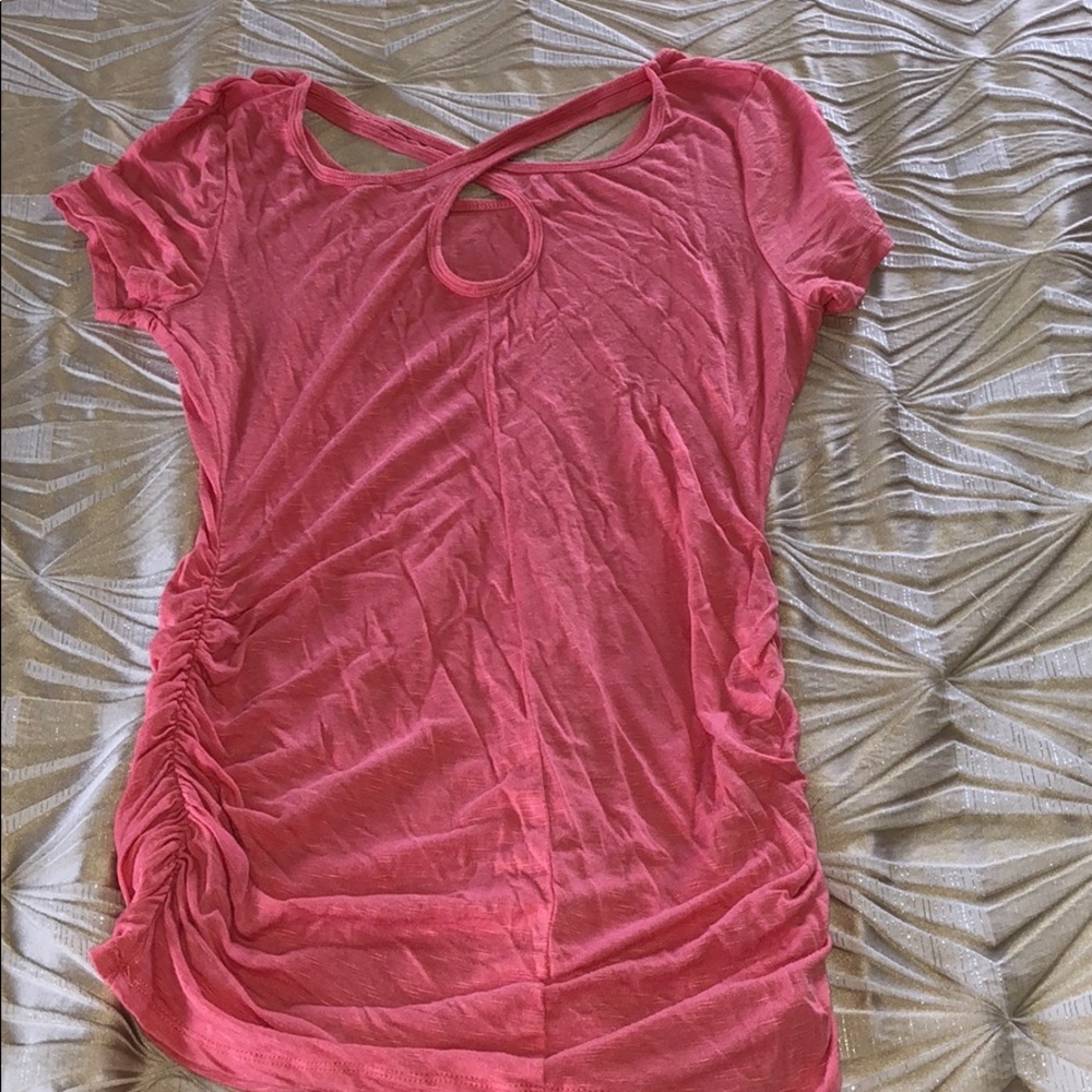 Jessica Simpson Maternity Keyhole Back Top
